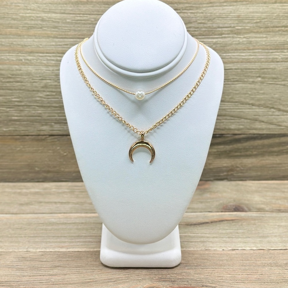 Crescent Moon And Pearl Double Layer Necklace| Gold Plated Boho Jewelry Gift